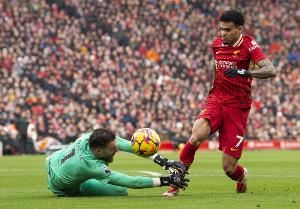 西媒：迪亚斯已28岁还有2年合同 他若不续约利物浦将面临出售压力