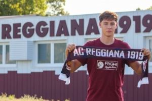 迪马：雷吉纳官宣签下21岁米兰小将博佐兰，合同期至2027年