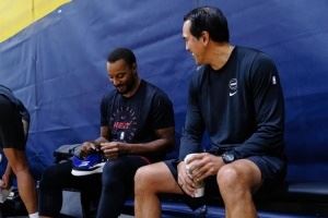 斯波：鲍威尔能为我们带来竞争精神和强硬气质 这是我们最欣赏的