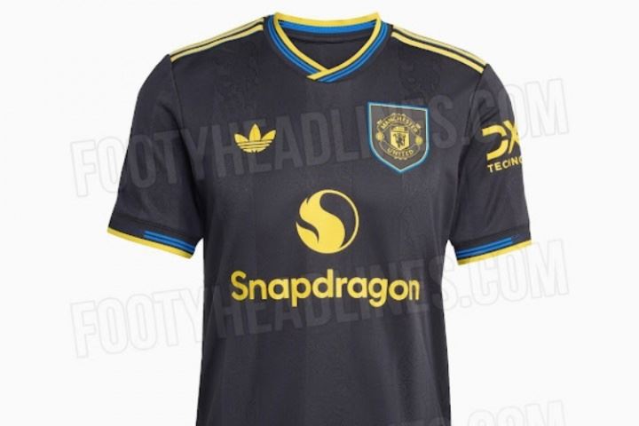 曼联新赛季三客球衣泄露：灵感来自93至95年的客场球衣 8月开售