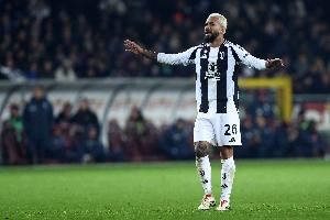 记者：道格拉斯-路易斯不愿加盟费内巴切，诺丁汉森林尚未报价