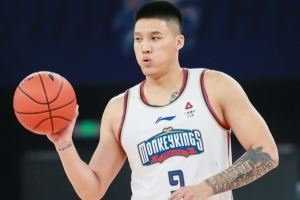 媒体人：在窗口期 阿日以自由球员身份被认领 球队将会免费得到他