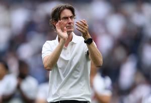 跟队友撞了！ 弗兰克：穆阿尼训练中和萨尔撞到伤了，将缺战比赛