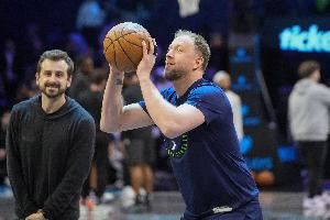 森林狼官方：英格尔斯遭遇左侧腹股沟拉伤 将在一周后接受复查